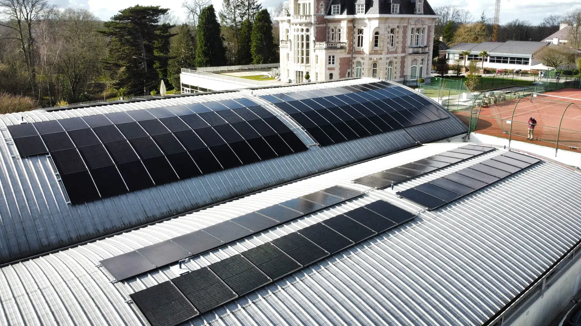 David Lloyd Uccle solar panels