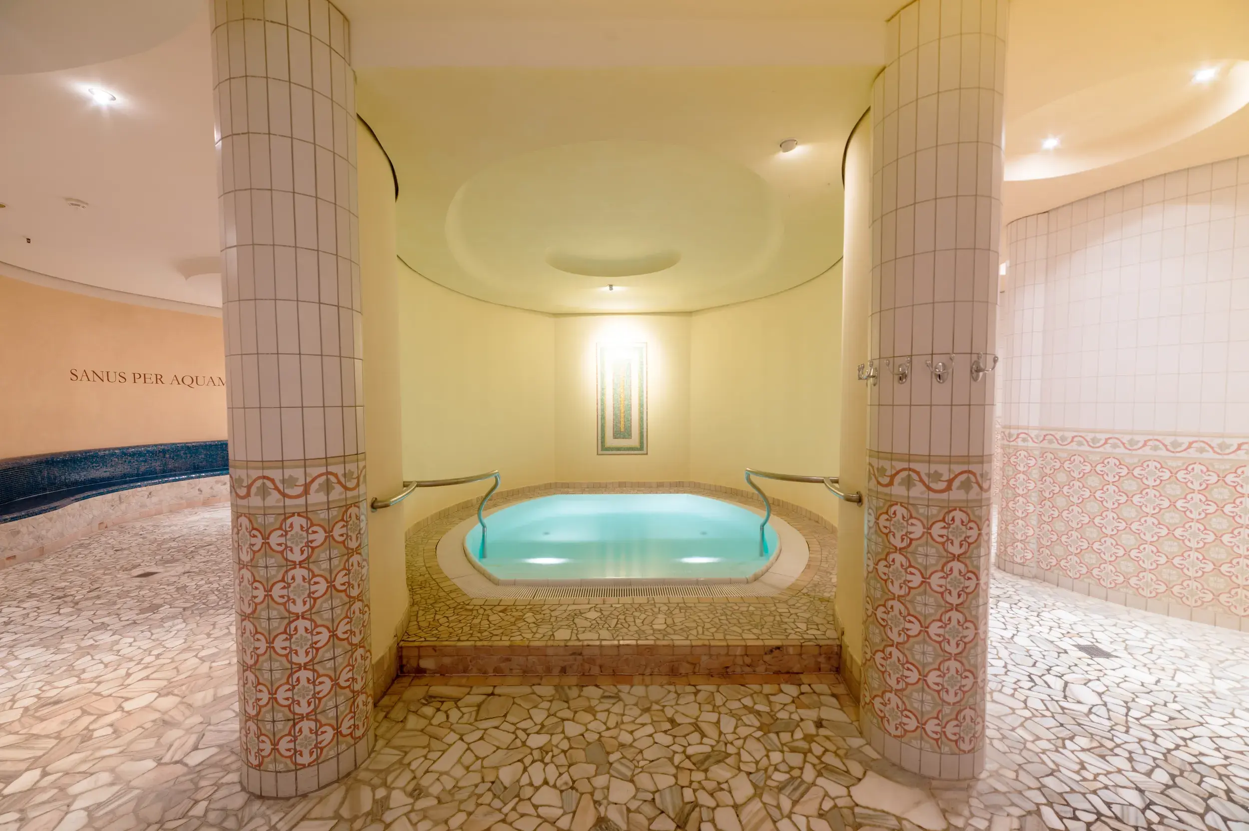 Plunge Pool