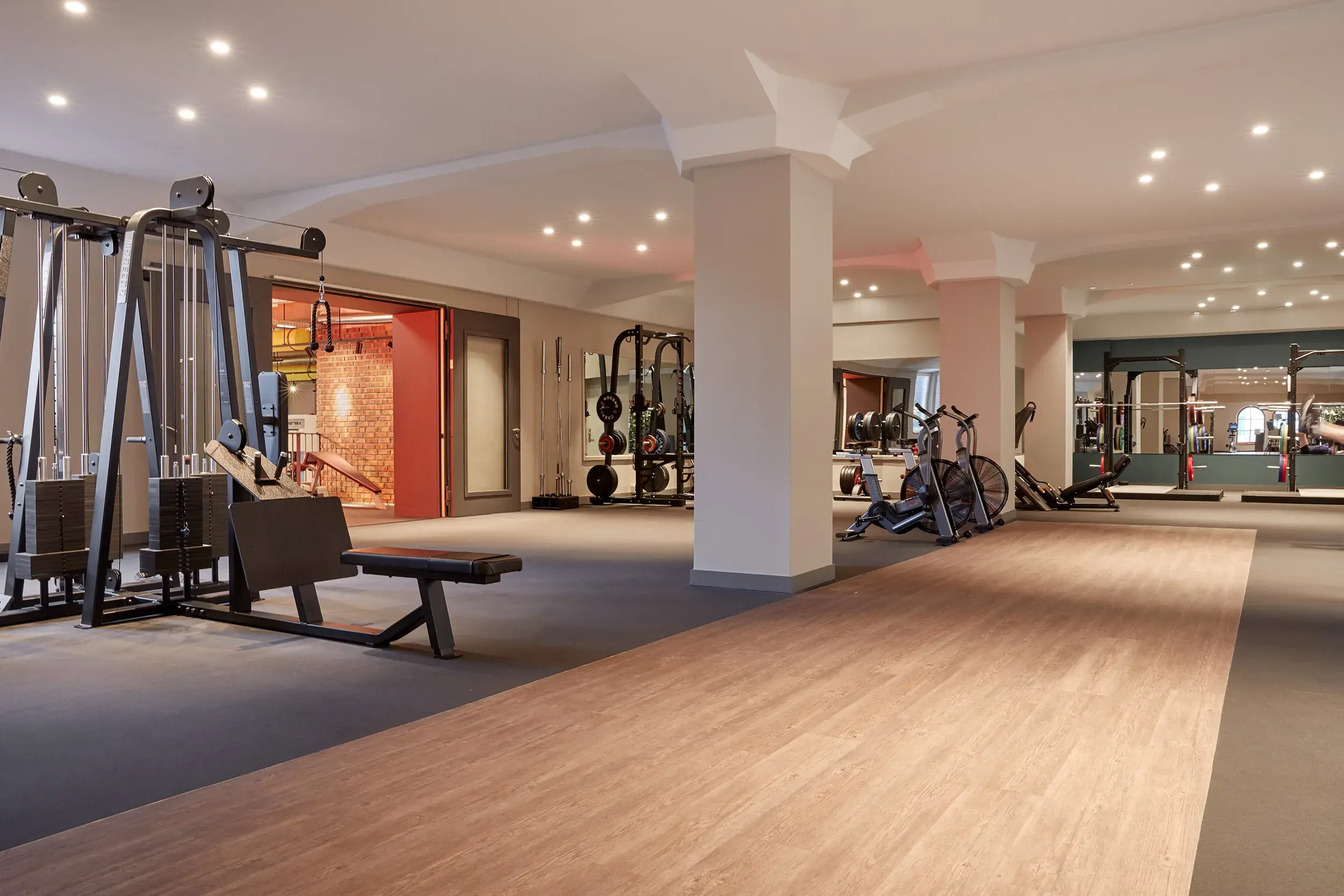 Der Innenbereich eines Fitnessstudios bei David Lloyd Meridian