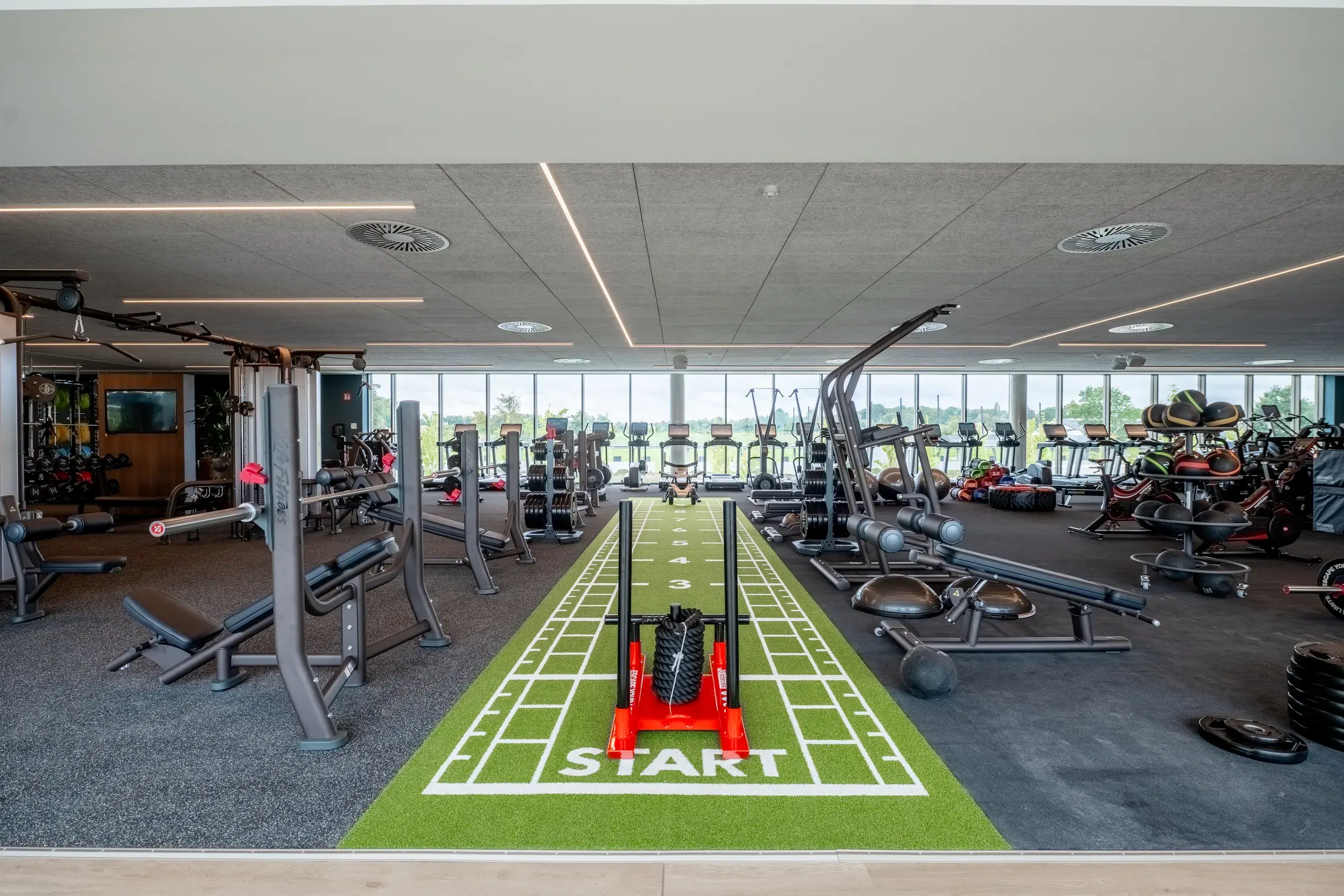 The gym at Raynes Park