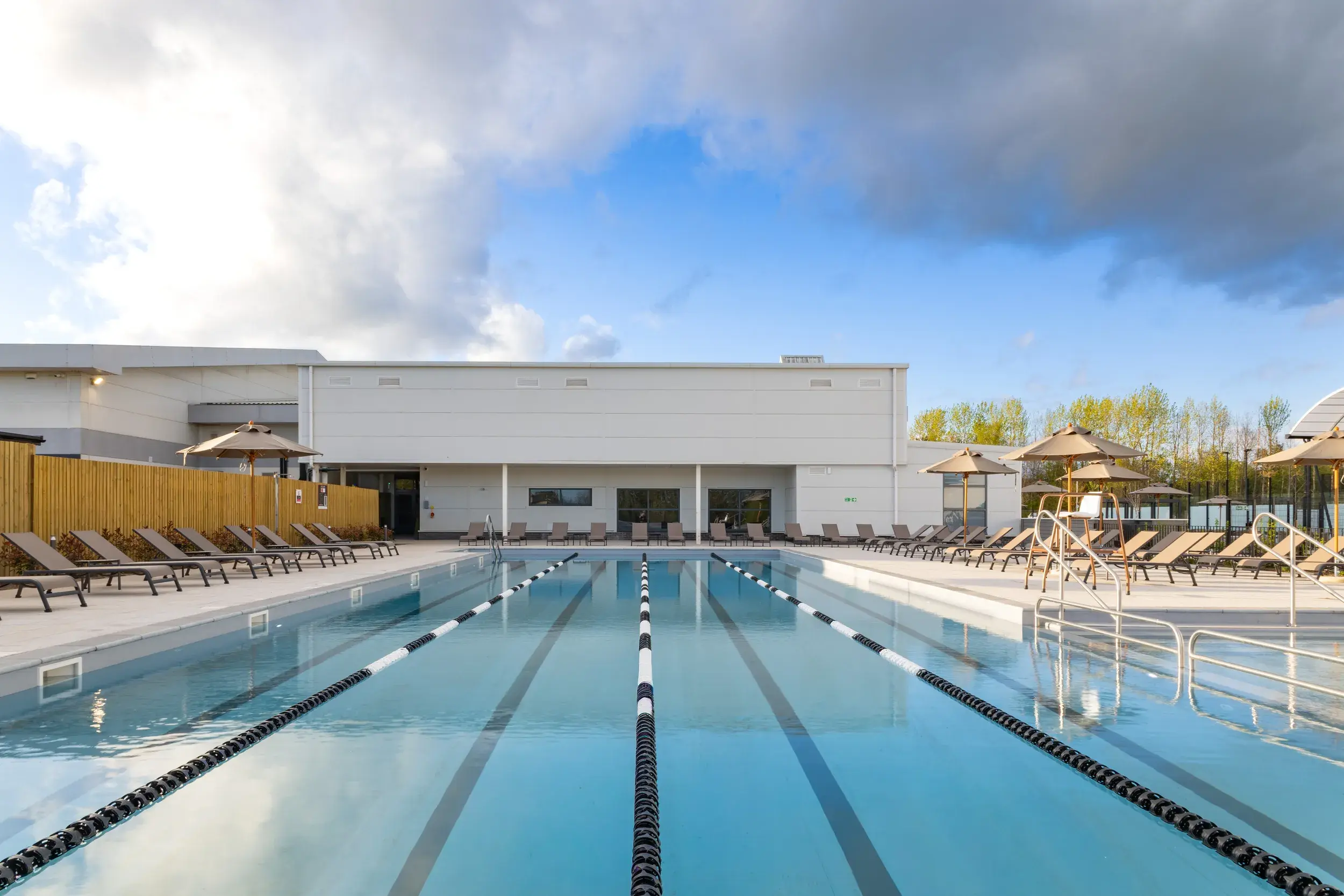 A tranquil inoor pool
