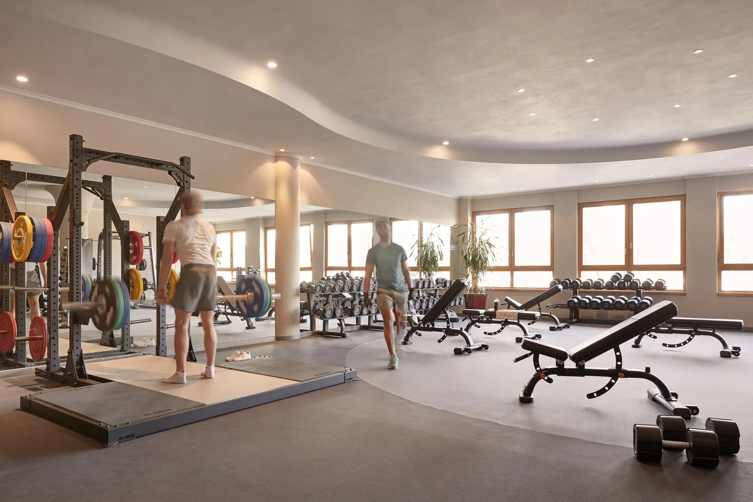 Der Innenbereich des Fitnessstudios im David Lloyd Meridian Club