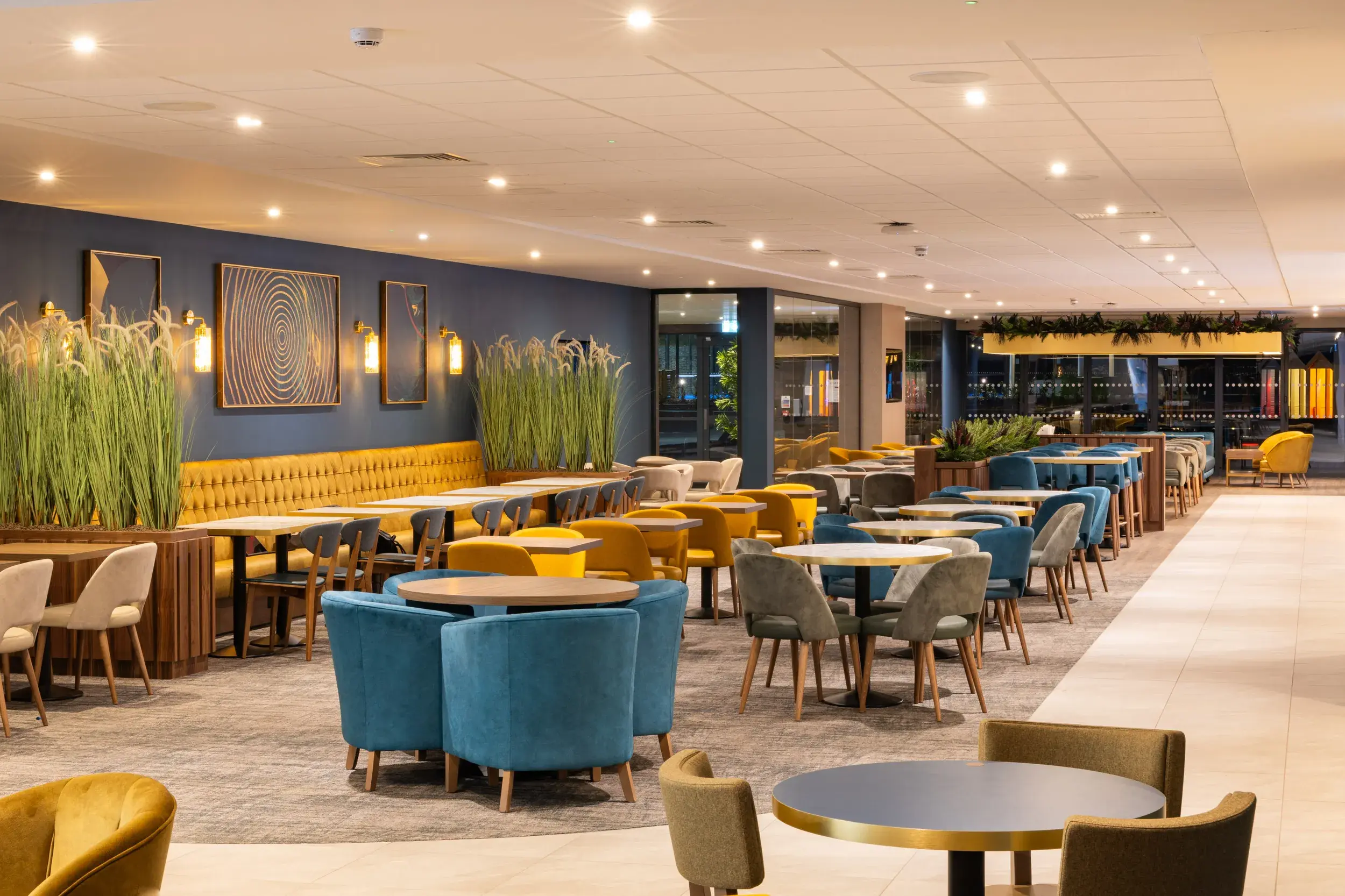 A Clubroom bar