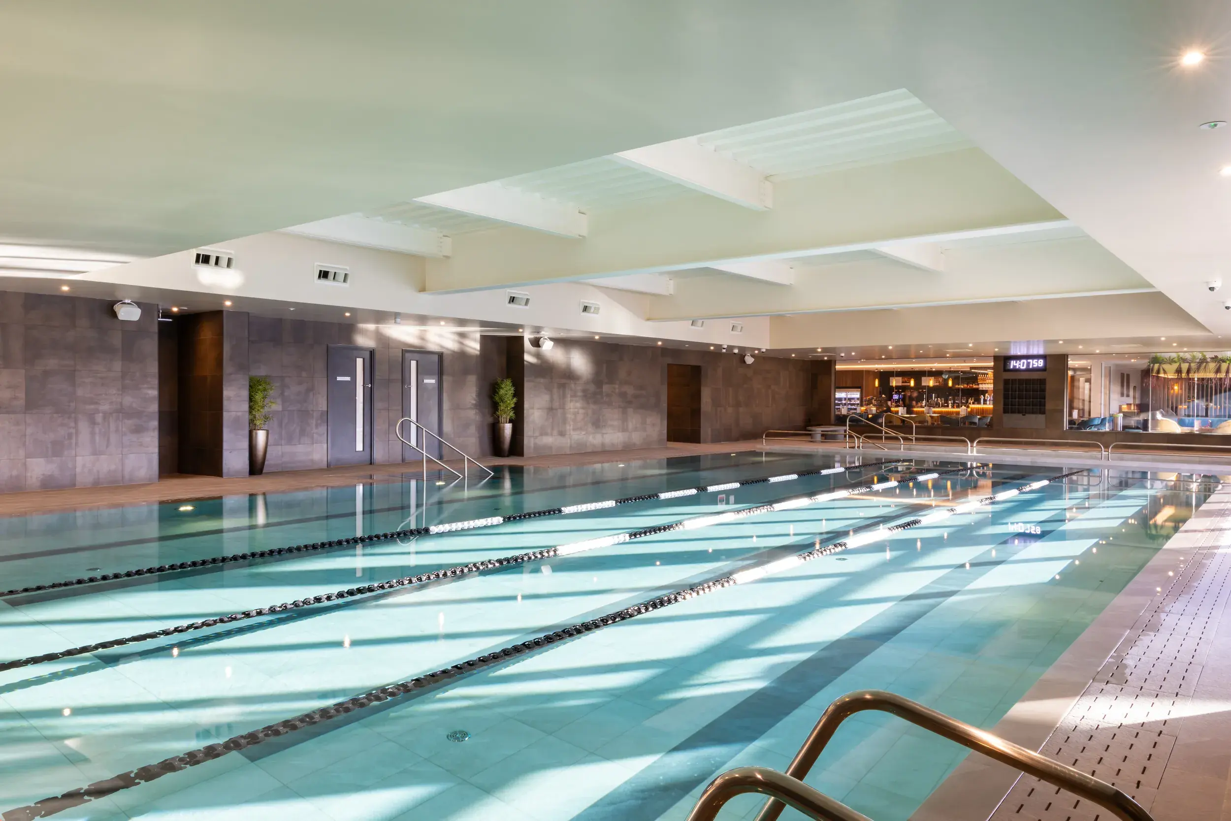 A tranquil inoor pool