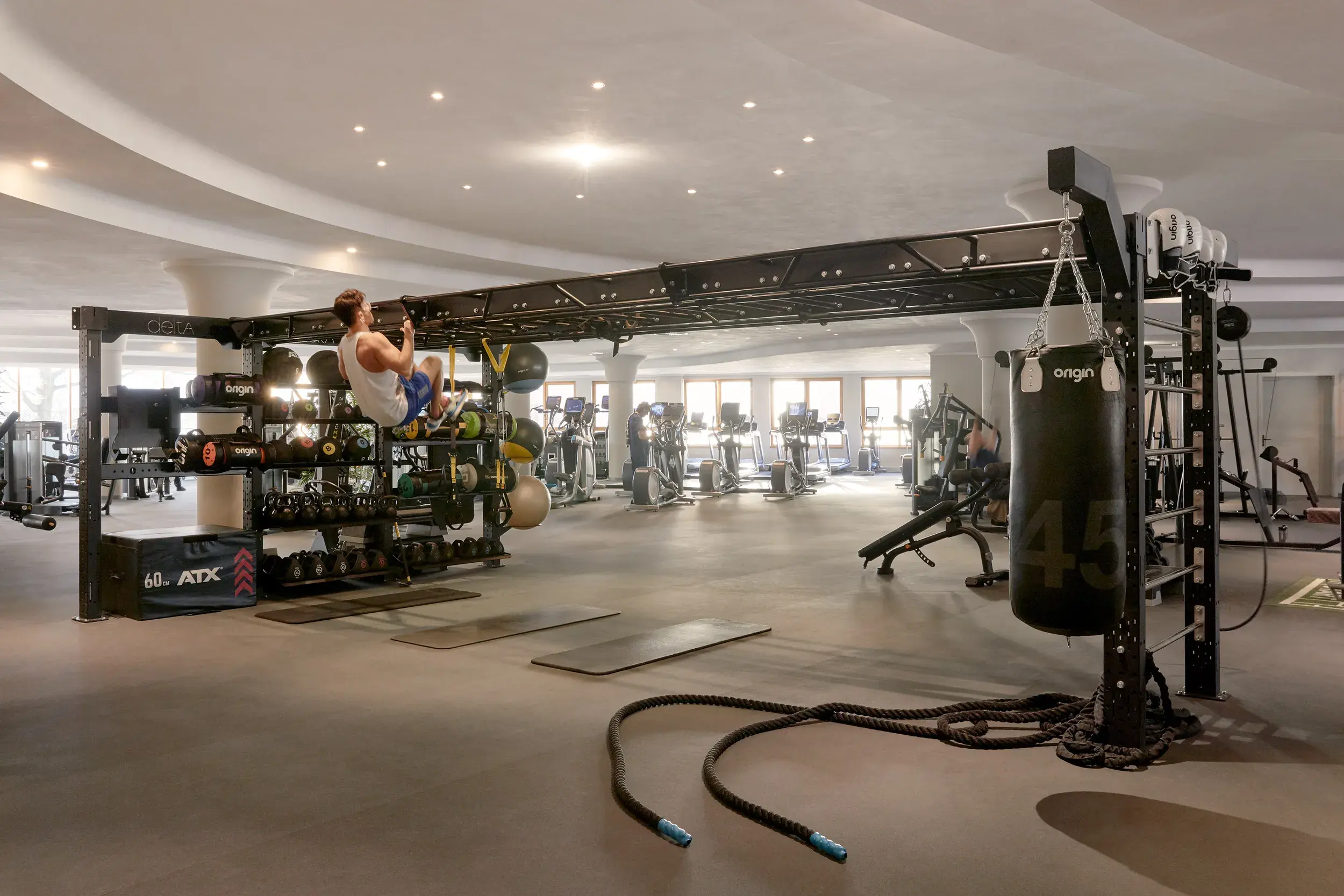 Mitglied am Functional-Training-Rig im David Lloyd Alstertal.