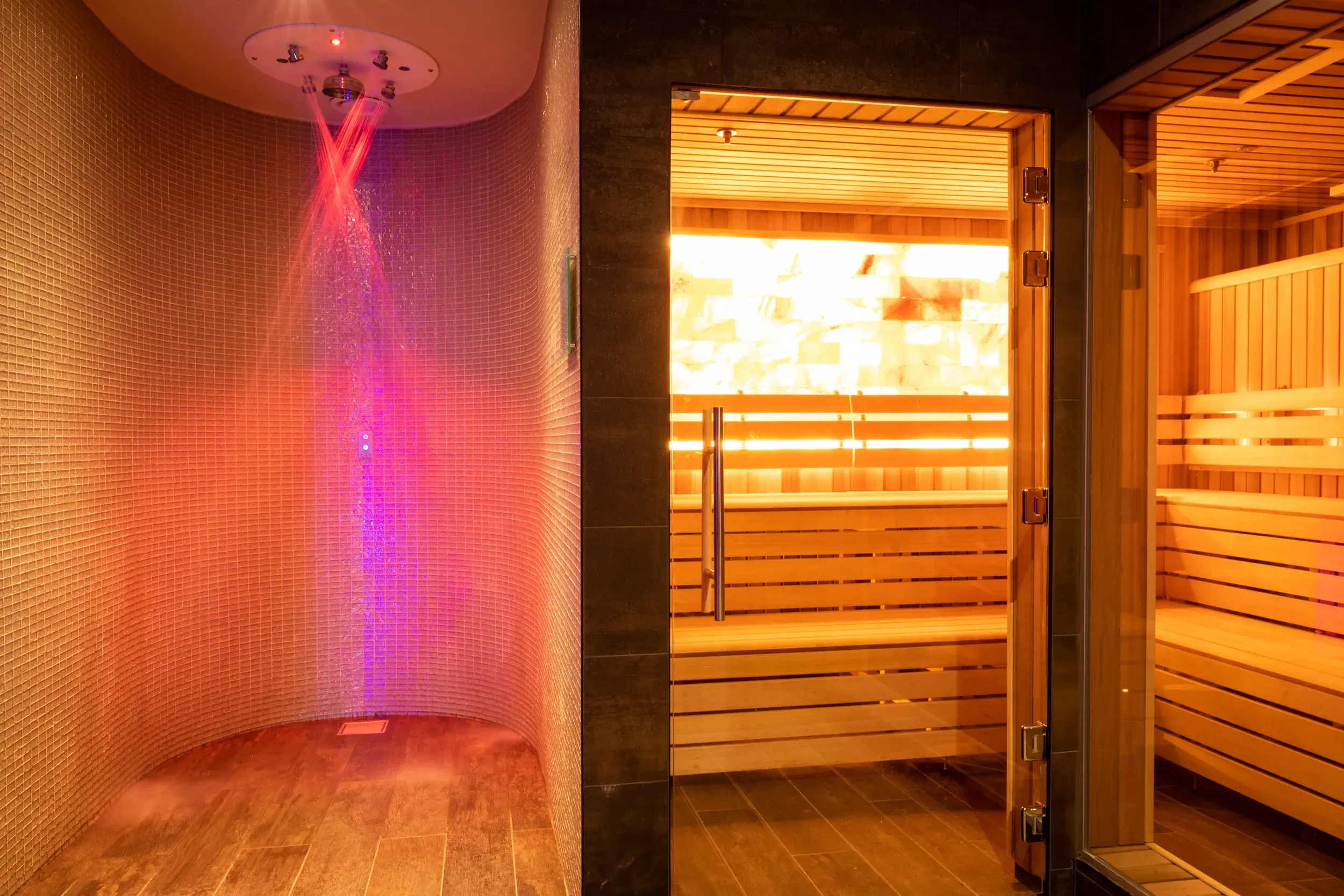 A shower and Himalayan salt sauna 