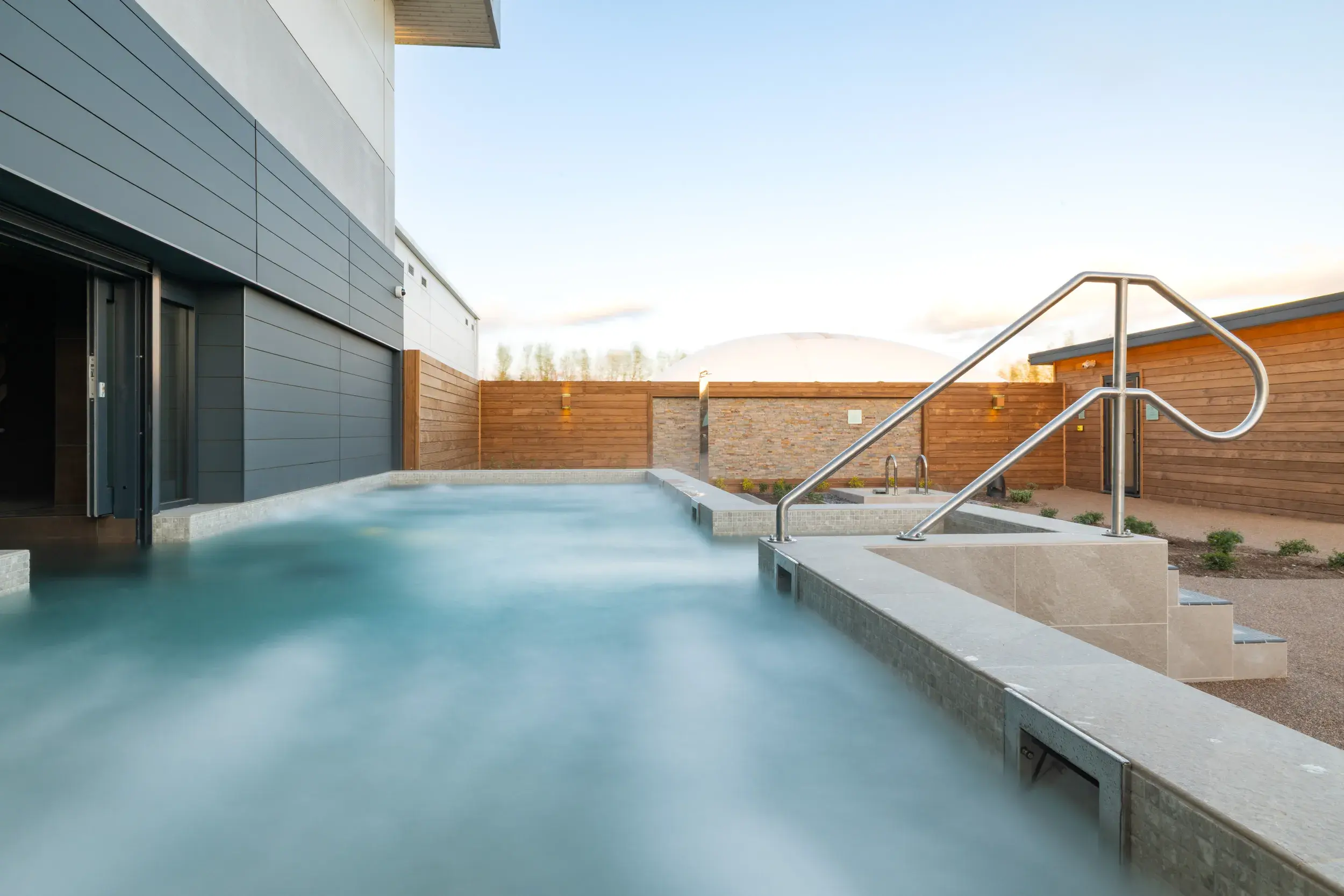 Outdoor Spa Garden