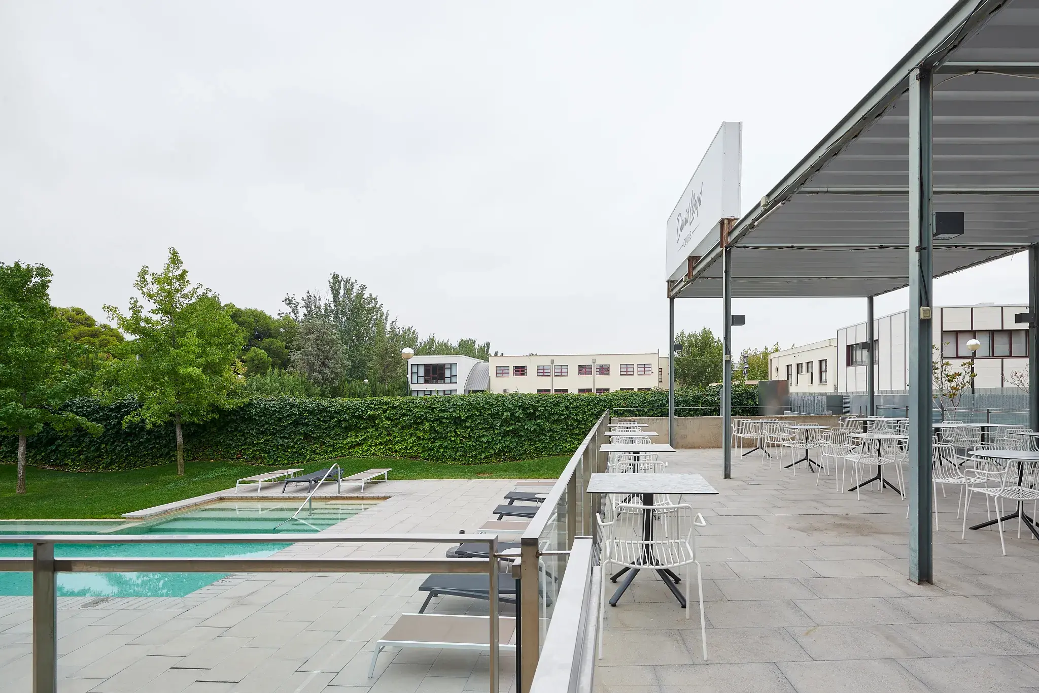 the outdoor terrace