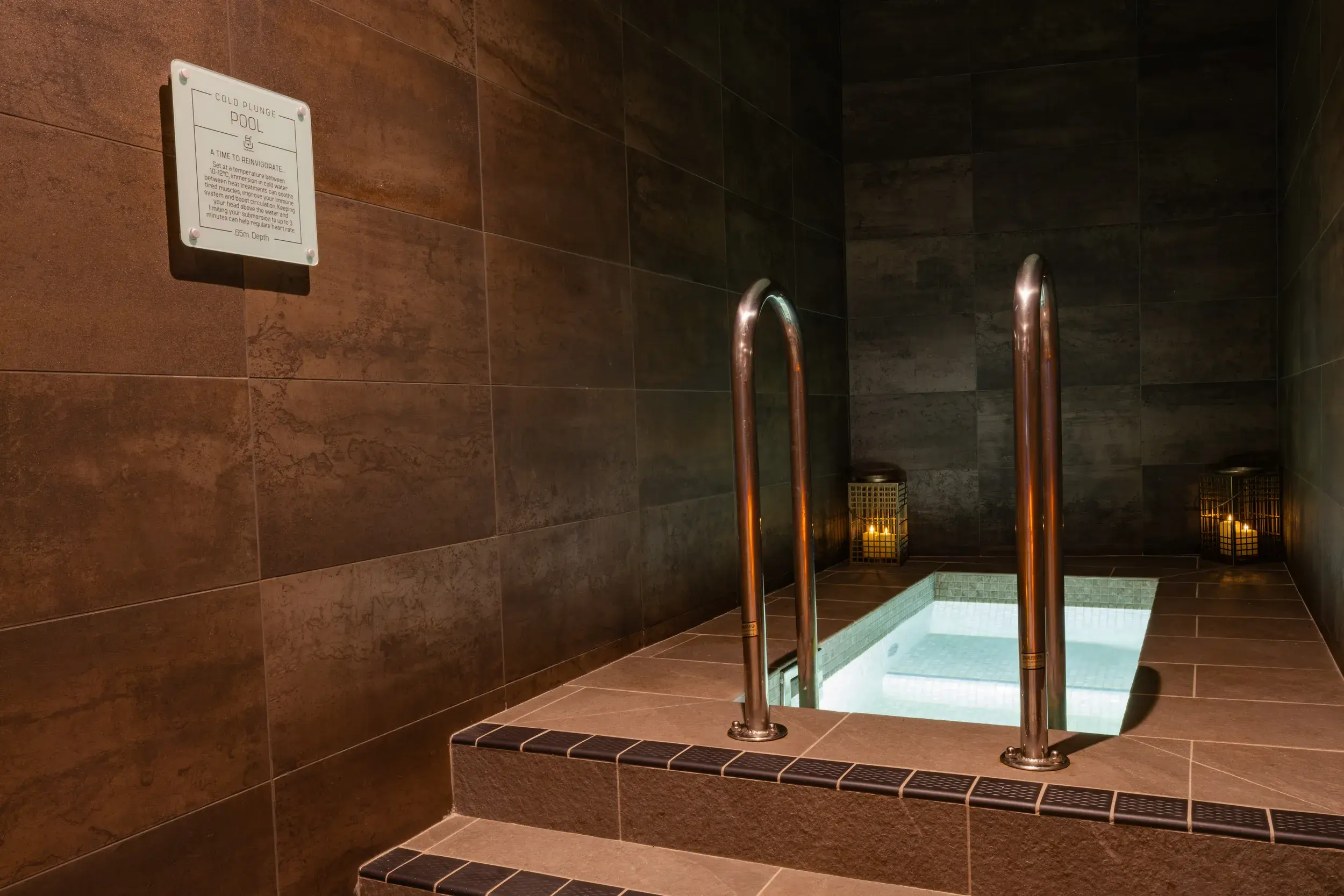 Plunge pool