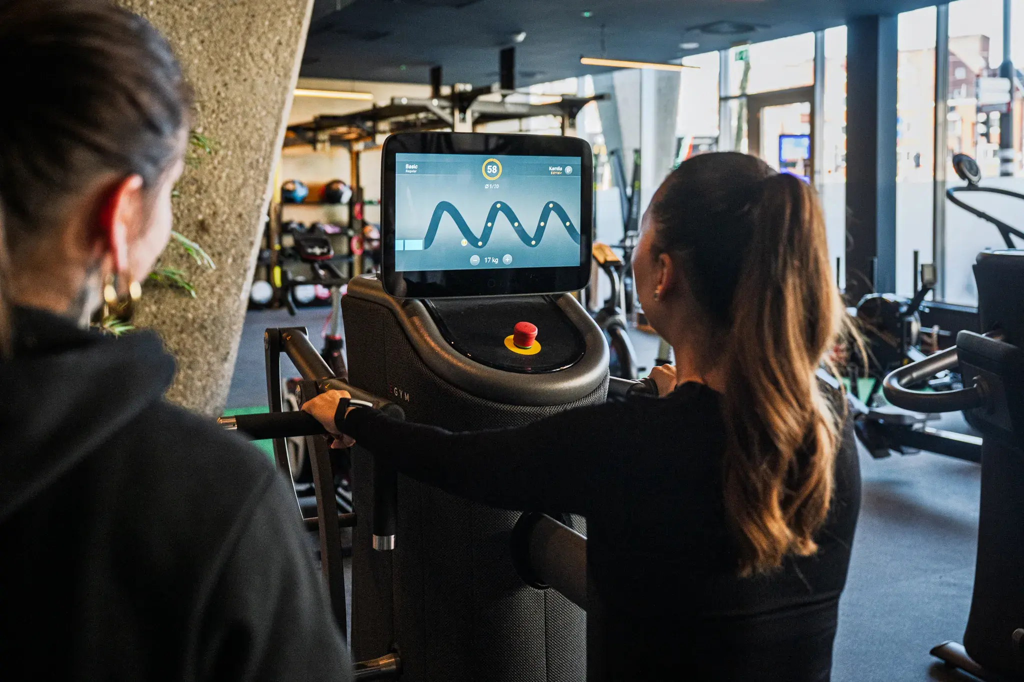 A woman using the intuitive strength circuit