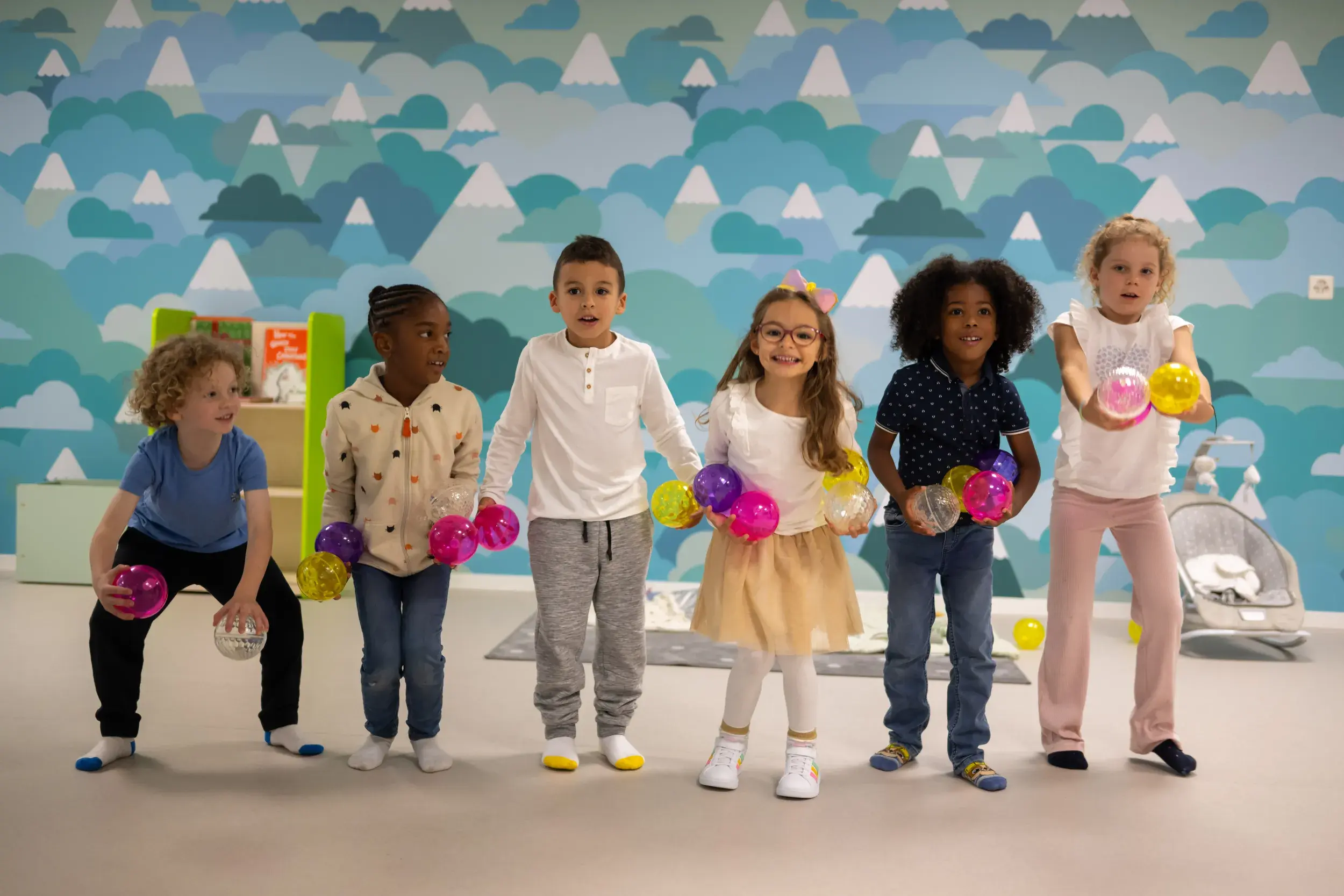 6 kids in a DL Kids class