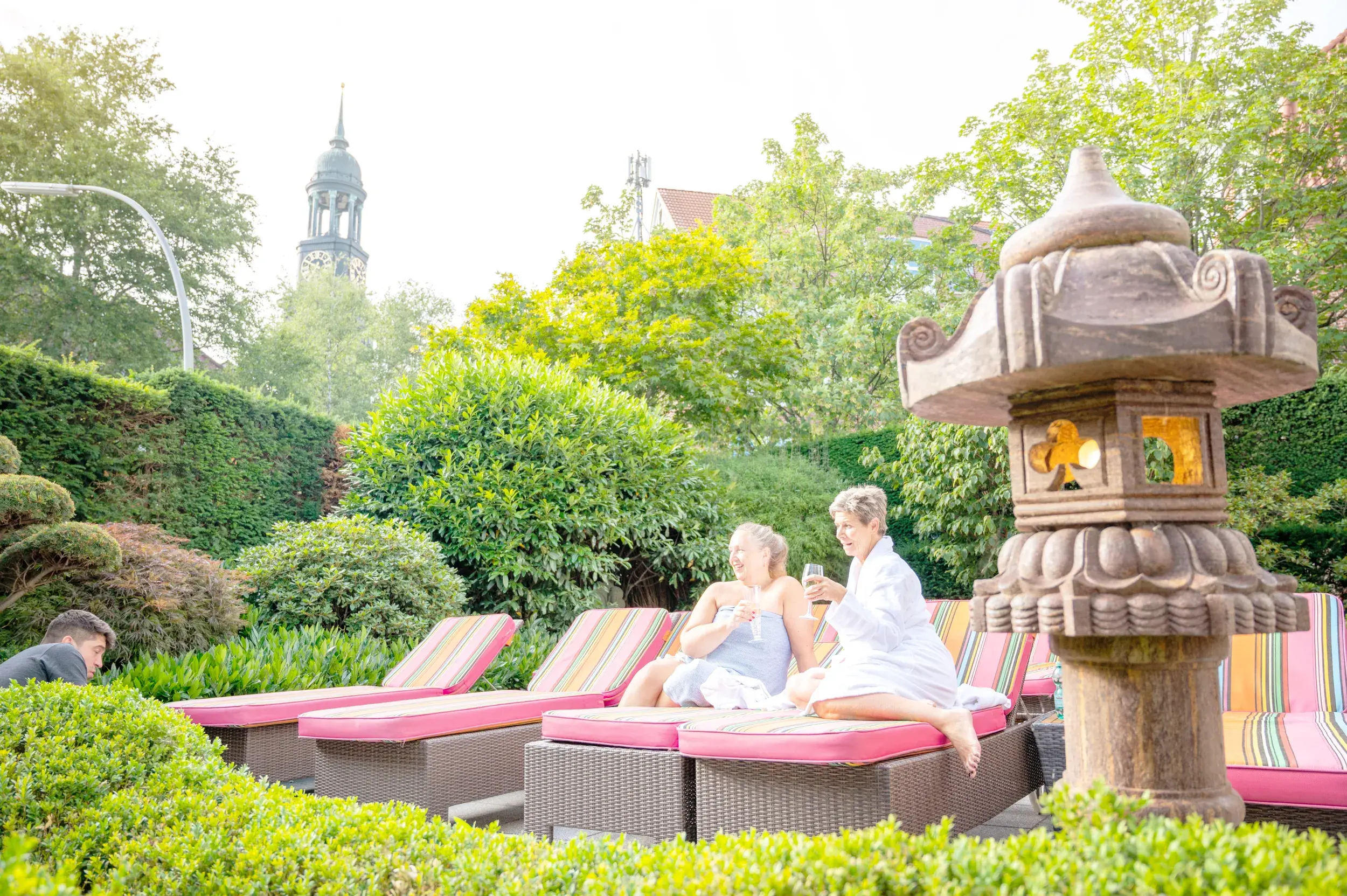 Two ladies enjoying the spa garden in Am Michel