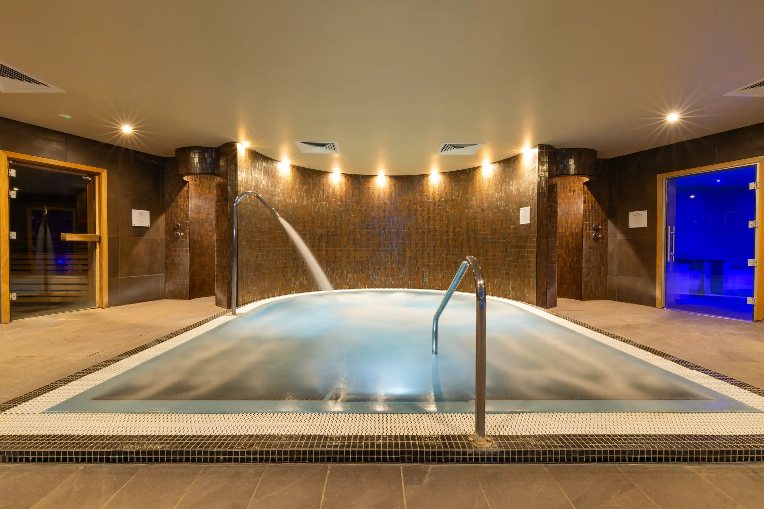 The whirlpool at David Lloyd Oxford 
