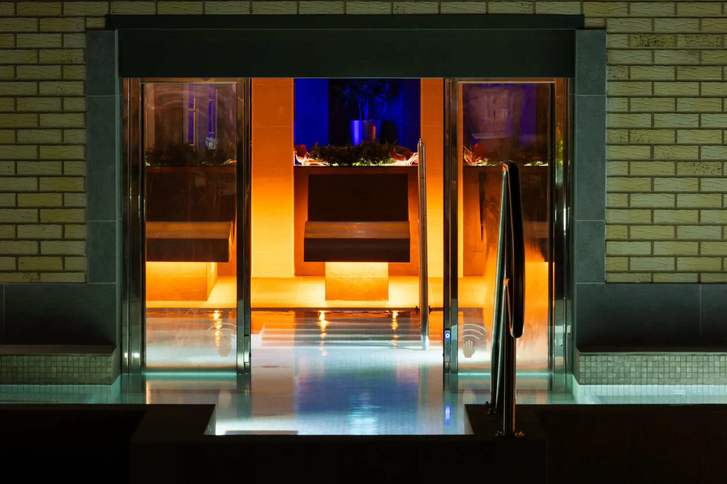 Himalayan salt sauna