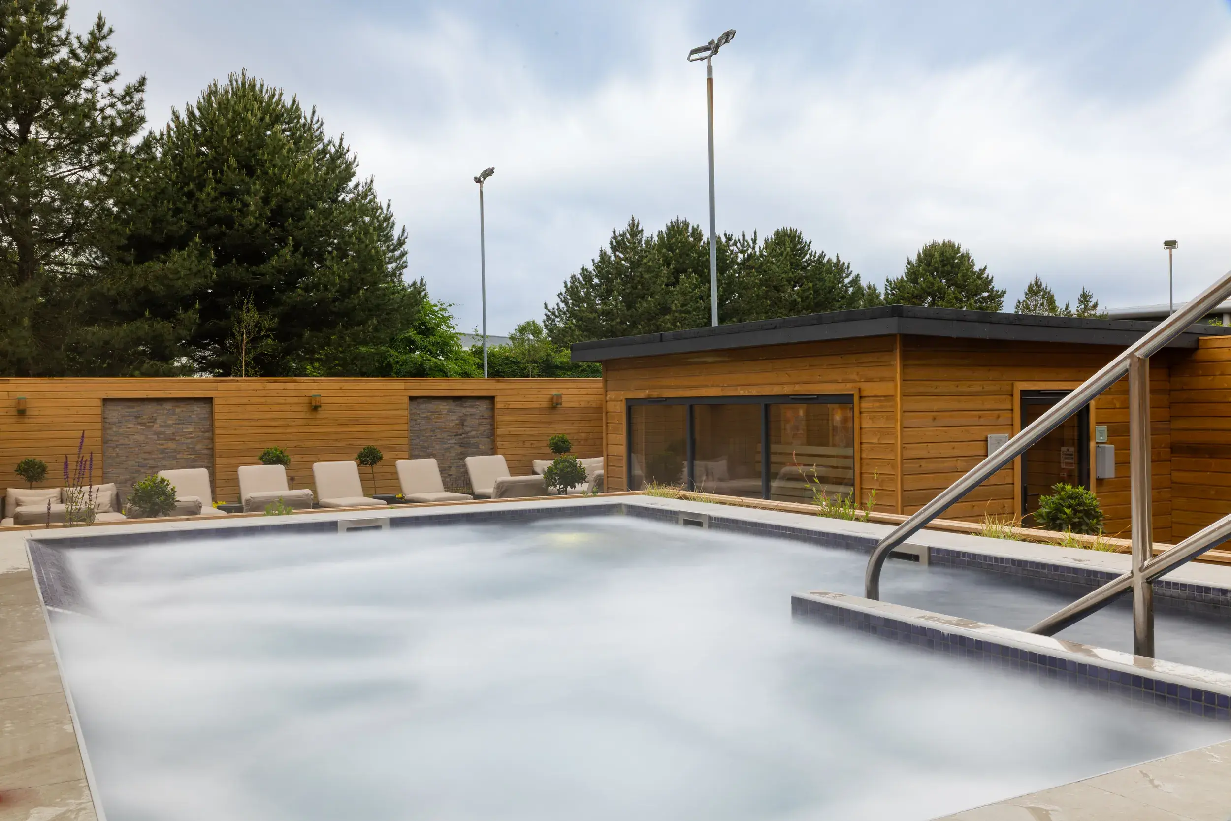 Outdoor Spa Garden