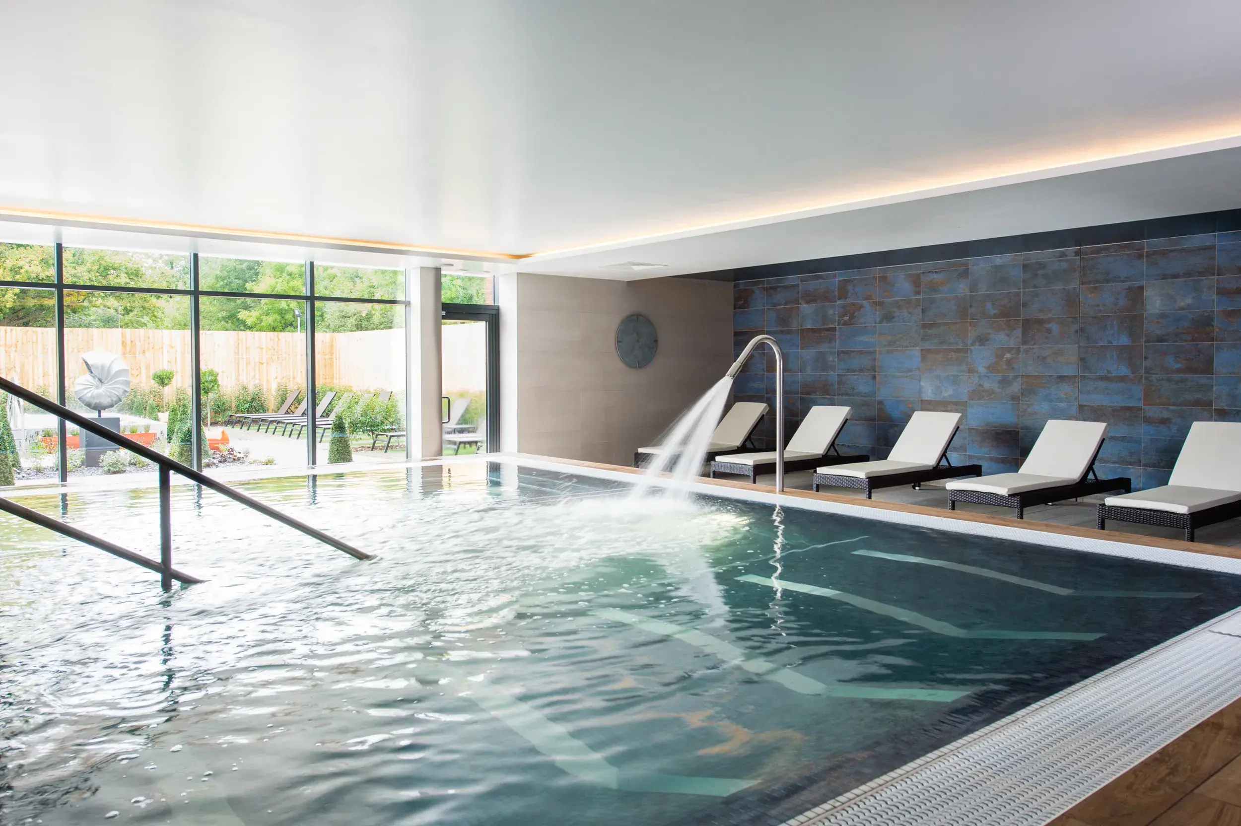 Spa Retreat with hydropool